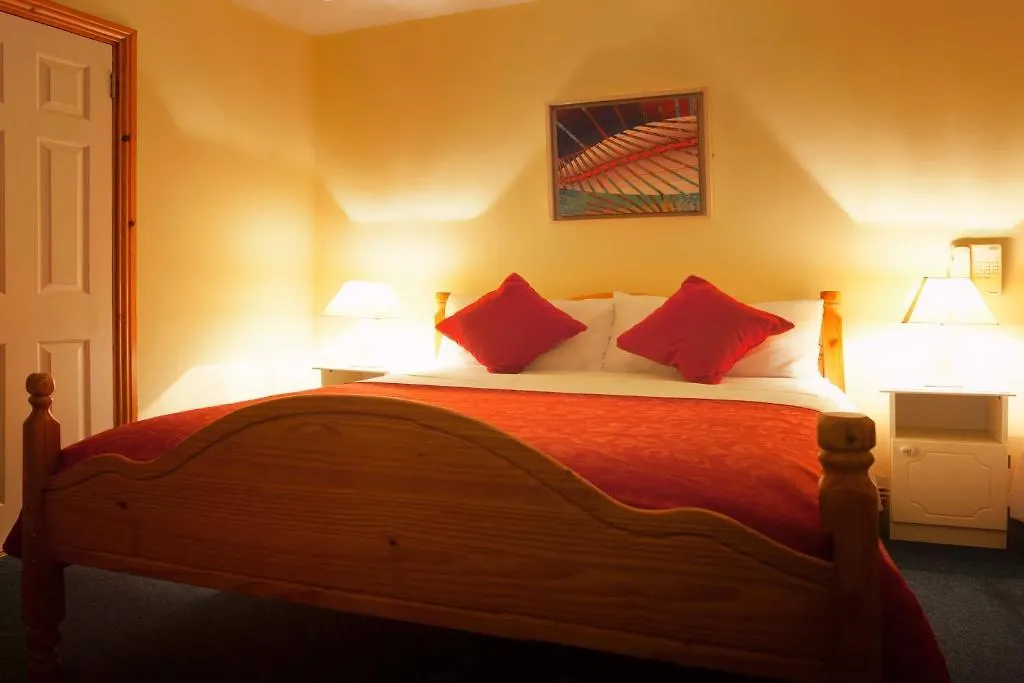 Mccarthy'S Lodge B&B Westport