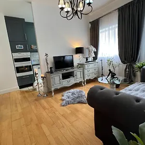 https://lovely-apartment-in-cork.corkhotel.net
